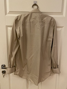 Burberry triiksärk. suurus M/S (3 foto / 3)