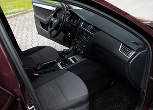 Skoda Octavia Comfortline 1.6 77kW Diisel manuual 2013 (11 foto / 15)