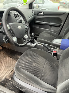 Продается ford focus 2.0 100kw 2005 (2 фото из 5)
