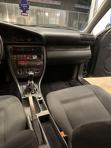 Audi A6 C4, 2.0 (85 kW) (8 foto / 13)