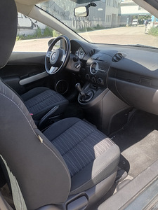 Mazda 2 1.3 55kw 2009a. (4 foto / 6)