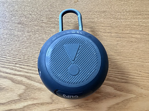 JBL Clip 3 (2 фото из 4)