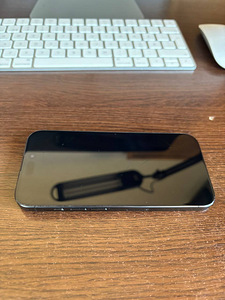 iPhone 15 Pro 512 GB (5 foto / 6)