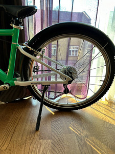 WOOM 5 Mint Green + Helmet M (3 foto / 6)