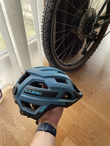 Cube Helmet M Blue (1 foto / 2)