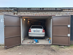 Garaažiuksed (10 foto / 10)