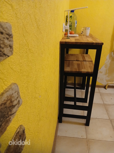 Laud kahe tooliga LOFT stiilis