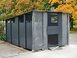 Korteriühistule mõeldud prügimajad (1 foto / 8)
