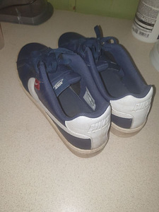 Nike jalatsid (2 foto / 3)