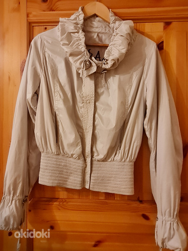 Куртка GUESS, М размер (фото #1)