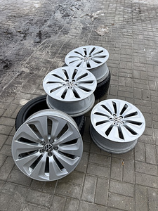 Диски Audi Q5 (1 фото из 1)
