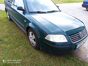 Volkswagen Passat (2 foto / 8)