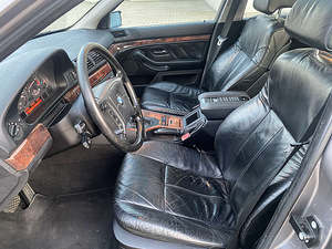 BMW 528i 142kW 1997 (5 фото из 11)