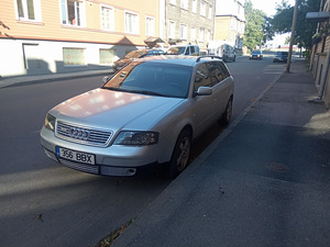 Audi a6 (8 foto / 8)