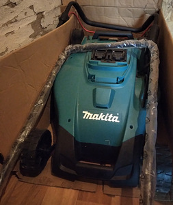 Akuga muruniiduk MAKITA DLM431CT20 (1 foto / 5)