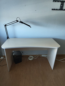 Kirjutuslaud