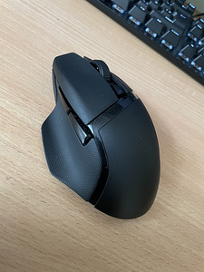 Razer bassilisk x hyperspeed (1 foto / 1)