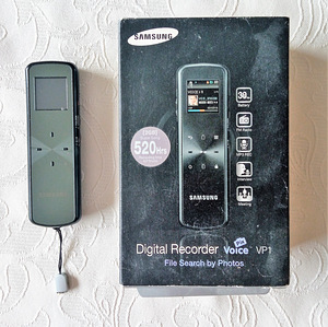 Samsung YP-VP1 digitaalne diktofon (1 foto / 2)