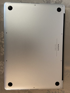 Macbook pro середина 2015 г. (3 фото из 5)