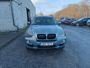 Продам БМВ е70 (3 фото из 10)