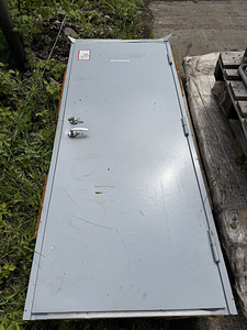 Metalluks (1 foto / 2)