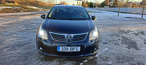 Toyota Avensis 2.0 112kW (2 foto / 10)