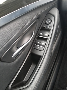 BMW 535 Touring 3.0 R6 TDI 220kW (8 foto / 12)