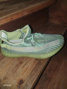 Yeezy boost 350v2 yeezreel 40.5 eu (5 foto / 5)