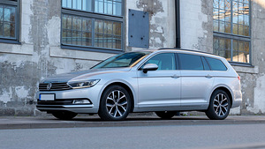 AUTORENT TALLINNAS (1 foto / 7)