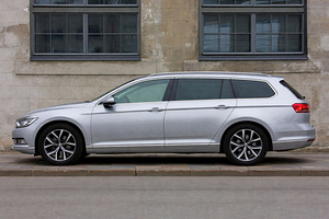 AUTORENT TALLINNAS (3 foto / 6)