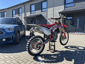 2016 Honda CRF250R - dual pipe, 3 mapiga (4 foto / 7)