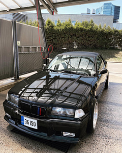 BMW E36 CABRIO M ПАКЕТ (1 фото из 9)