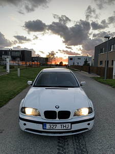 BMW E46 2.2 125KW мануал (2 фото из 10)