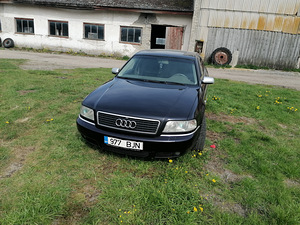 Vahetada Audi A8 d2 quattro Facelift diisel 2,5 132kw (4 foto / 13)