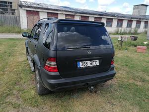 Торгуй или продавай. Мерседес-Бенц мл270 (5 фото из 15)