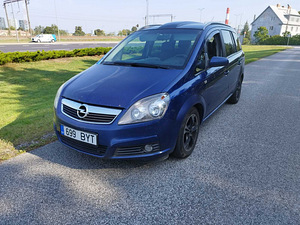 Autorent 7 istekohta (1 foto / 2)