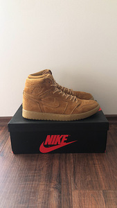 Air Jordan 1 Retro High Wheat (2 foto / 4)