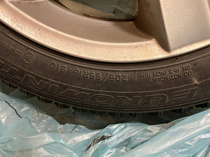 Диски Dezent,Зимние шины R16 205/55 (Honda Civic 2008 Sedan) (7 фото из 8)