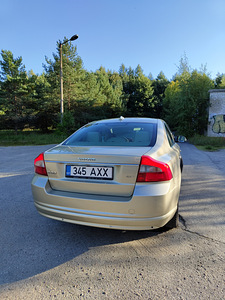 Volvo s80 (3 фото из 9)