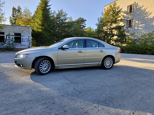 Volvo s80 (6 фото из 9)