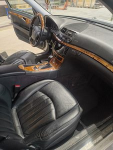 Mercedes Benz e280 (7 foto / 11)