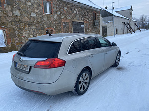 OPEL INSIGNIA 2012 1.4 103kw бензин, механика (4 фото из 10)