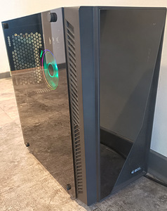 Geiming PC | Ryzen 5-3500x // 1080 Ti // RX Vega56 Pulse 8gb (1 foto / 2)