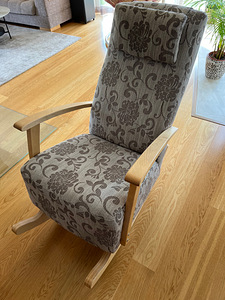 Mugav ja elegantne kiiktool. (2 foto / 4)