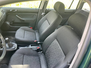 Volkswagen Golf 4 1.9 TDI 4MOTION (10 foto / 12)
