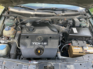 Volkswagen Golf 4 1.9 TDI 4MOTION (12 foto / 12)