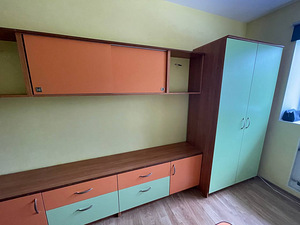 Kapp-sektsioon – mööbel – seinakapp – riiulid / tarne (4 foto / 8)