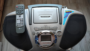 LG. Magnetofon, CD MP3, RAADIO. Pult.. (1 foto / 5)