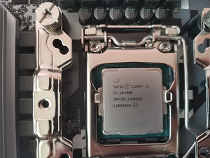 B560m steel legend + I5 10400f + 16gb ddr4 3600 + CPU кулер (7 фото из 10)