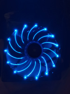Enermax T.B.Apollish 140 mm LED Blue (2 foto / 9)